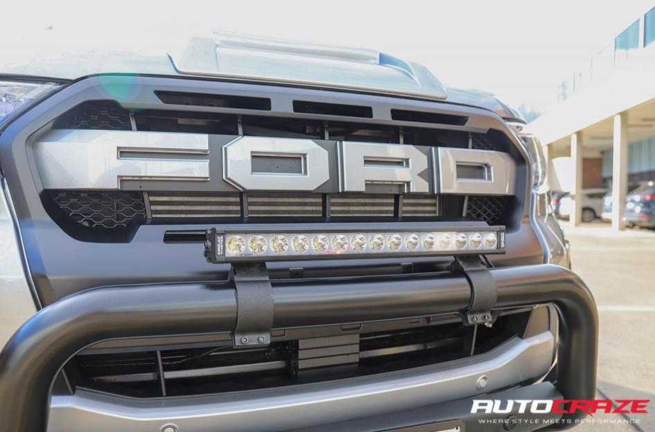 FORD RANGER REBEL ANTHRACITE CENTER W BLACK LIP